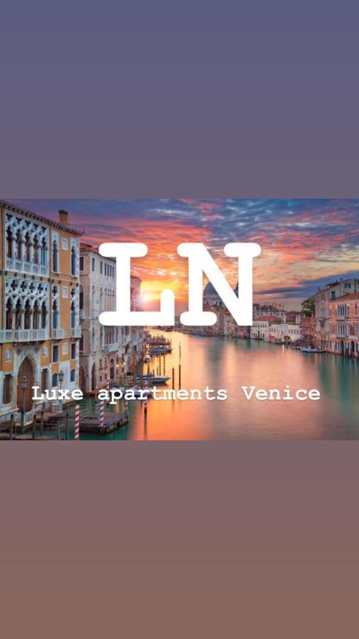 Ln Luxe Apartment Venice Canal View Zewnętrze zdjęcie